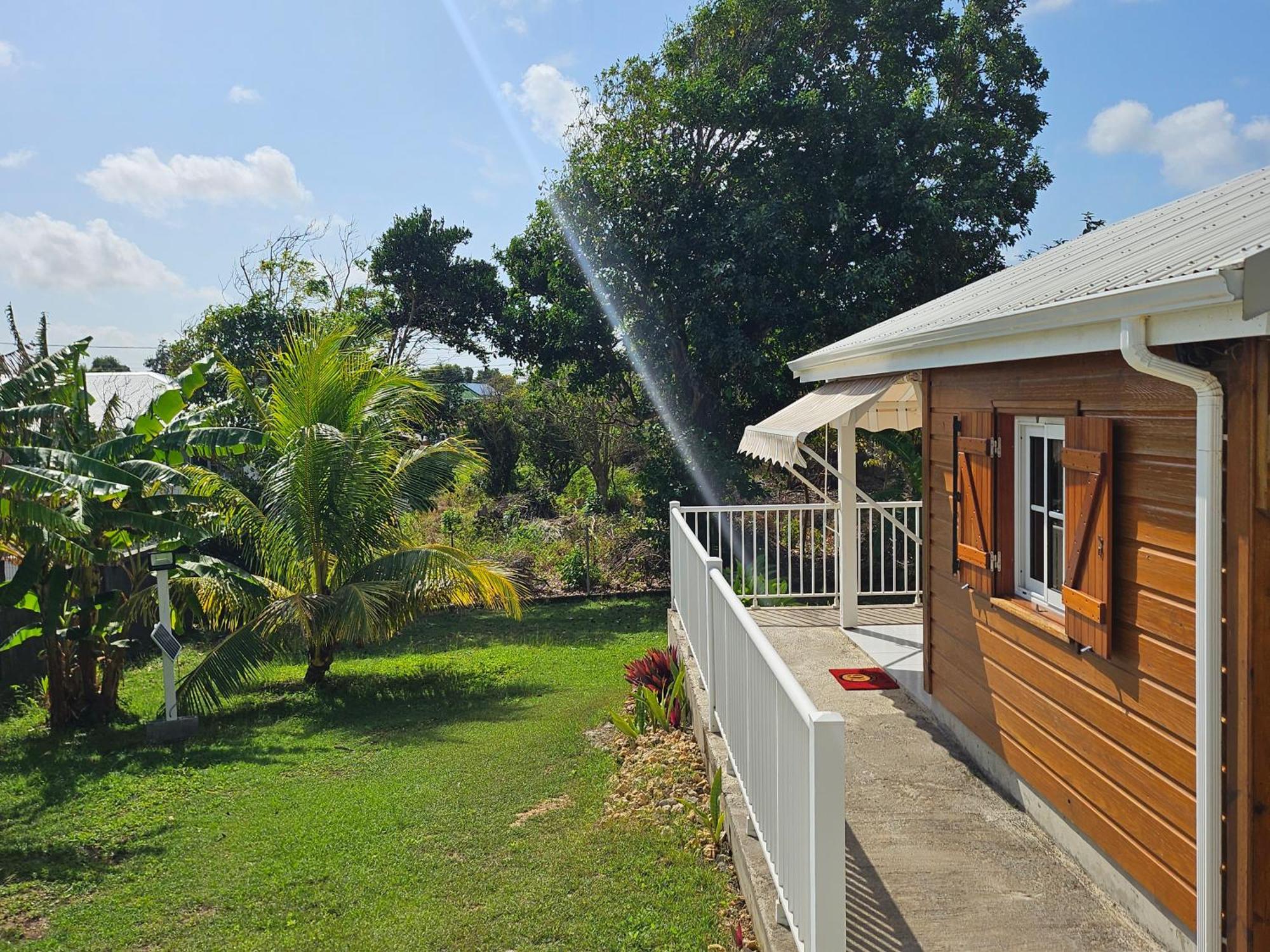 Bungalow Bo Sicrie Le Moule Exteriér fotografie