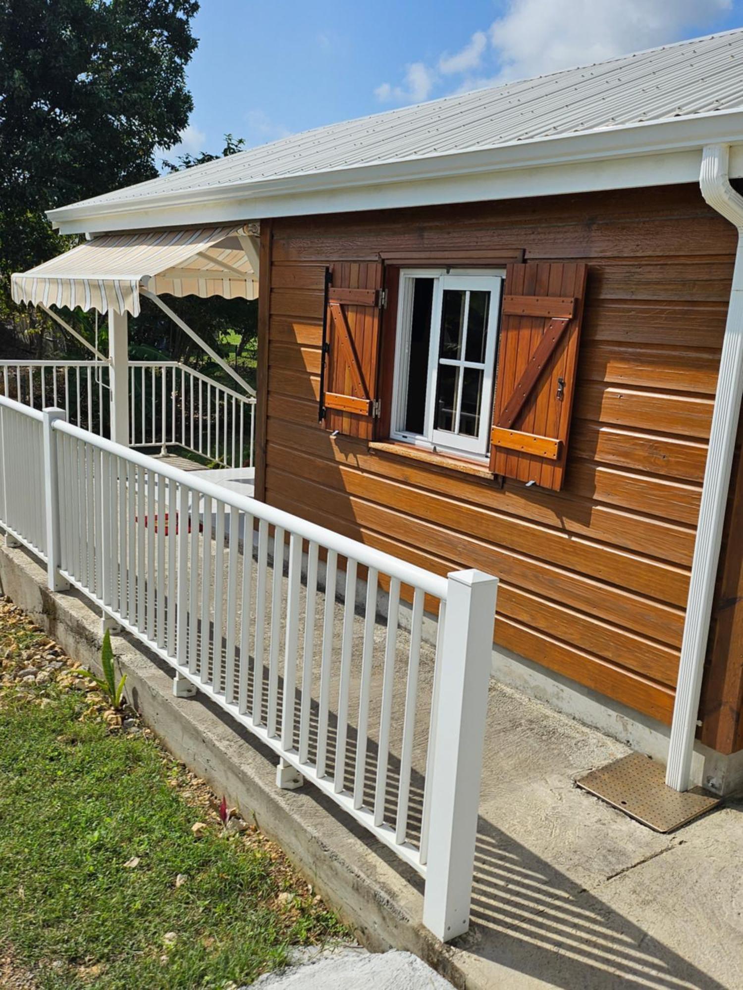 Bungalow Bo Sicrie Le Moule Exteriér fotografie