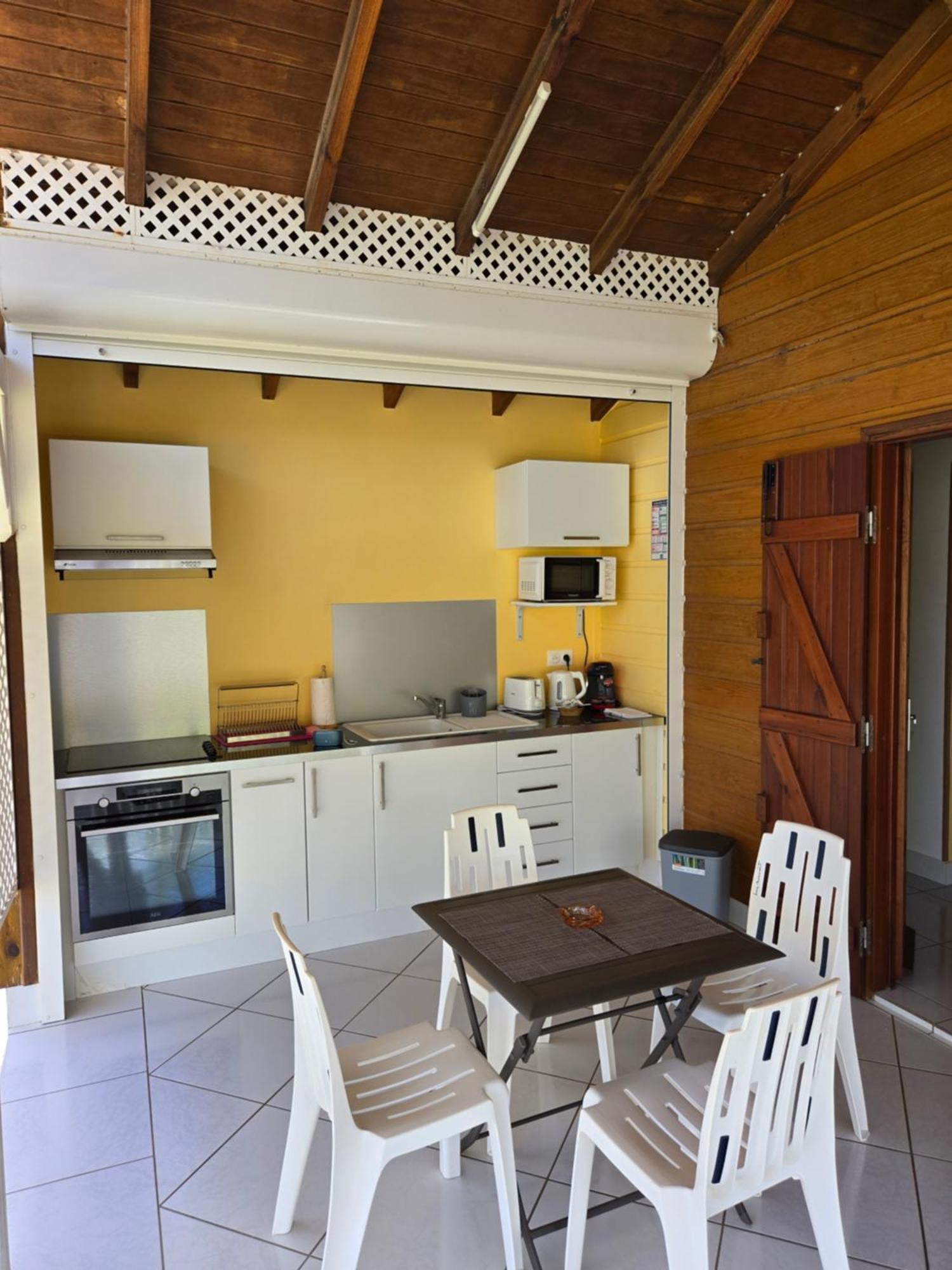 Bungalow Bo Sicrie Le Moule Exteriér fotografie